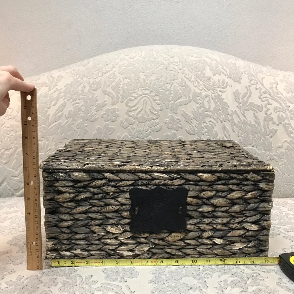 Natural Rustic Wicker Woven Hyacinth Storage Basket Box with Lid - LARGE